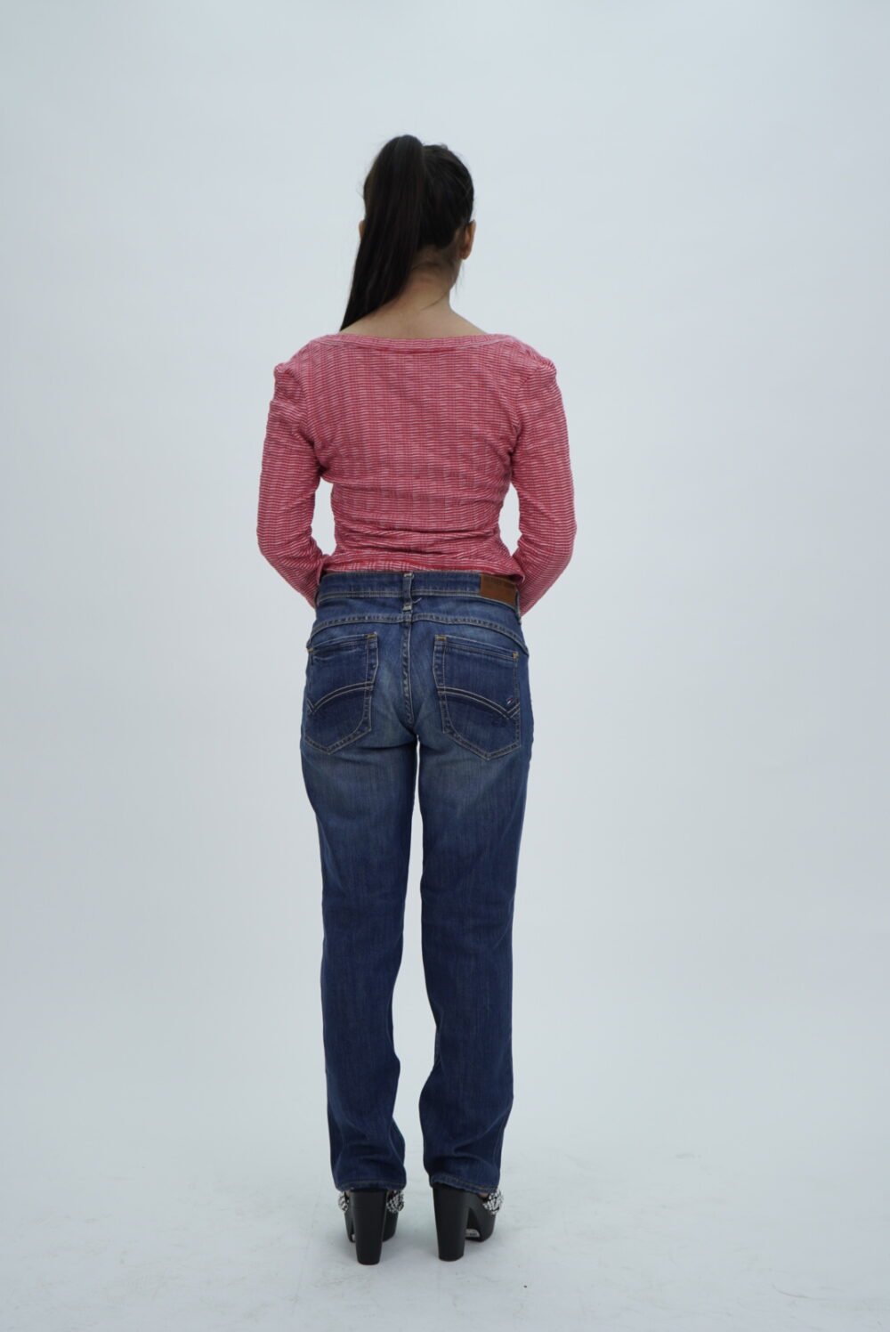Tommy Hilfiger Super Low Waist Straight Jean - Image 2