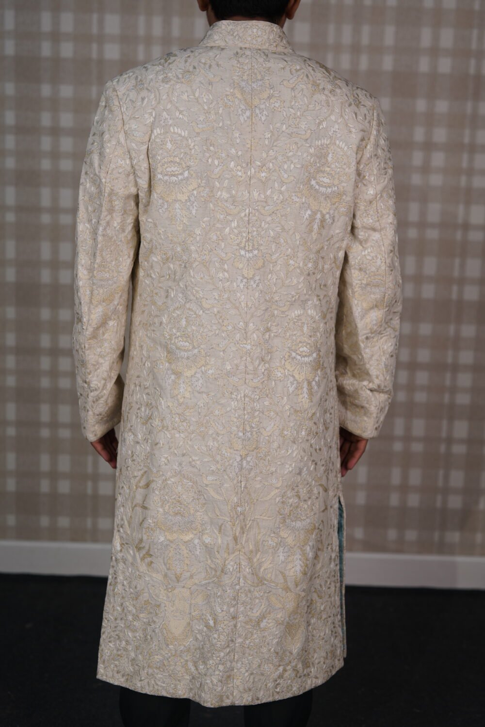 Anita Dongre Pearl White Sherwani With Thread Hand-worked - Image 2
