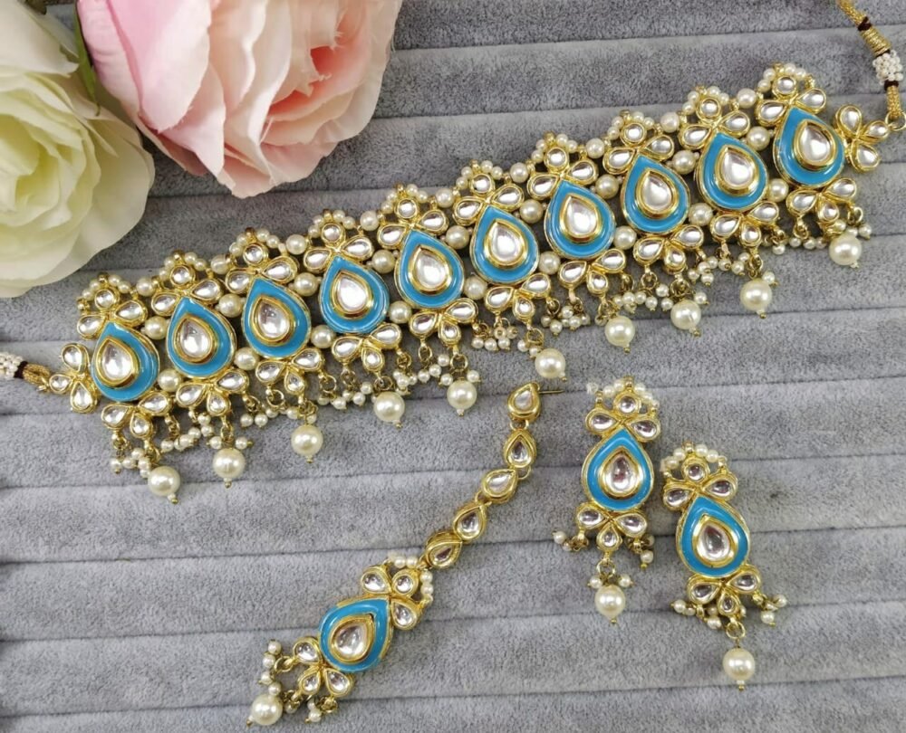 Kundan Choker Set